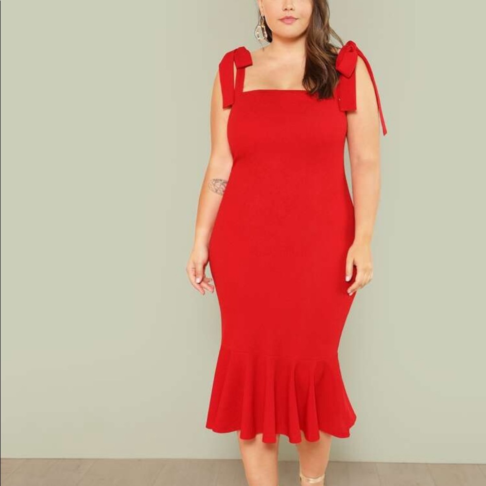 Plus Self Tie Shoulder Ruffle Hem Dress